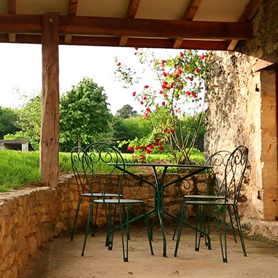 petite_ecuries_gite_terrasse