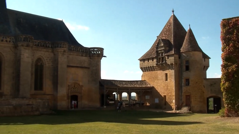chateau_biron_04